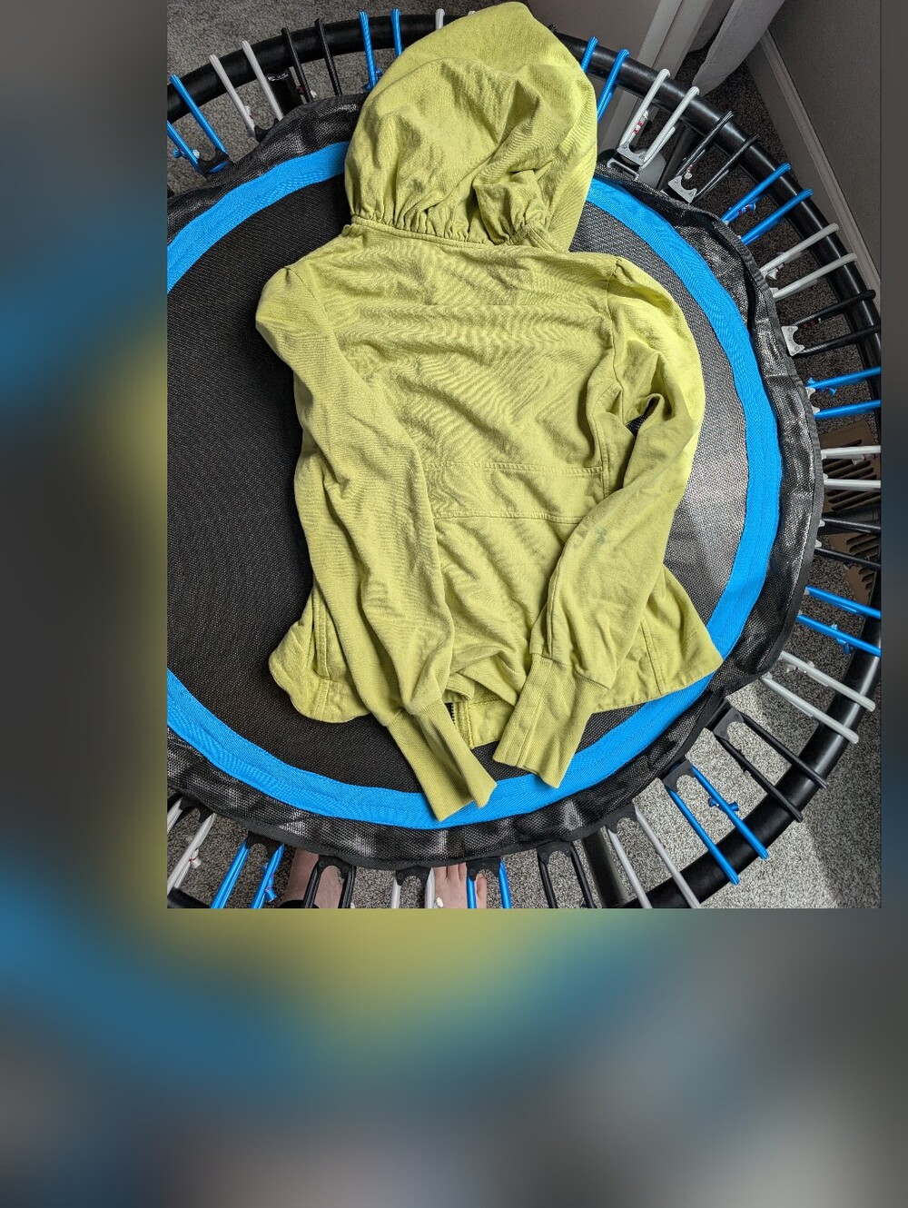 Prairie Underground Short Cloak Hoodie Lime Green - Picture 2 of 9